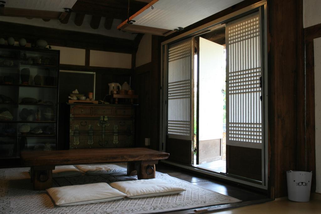 Jinrae Lee'S Traditional House Boseong Eksteriør bilde