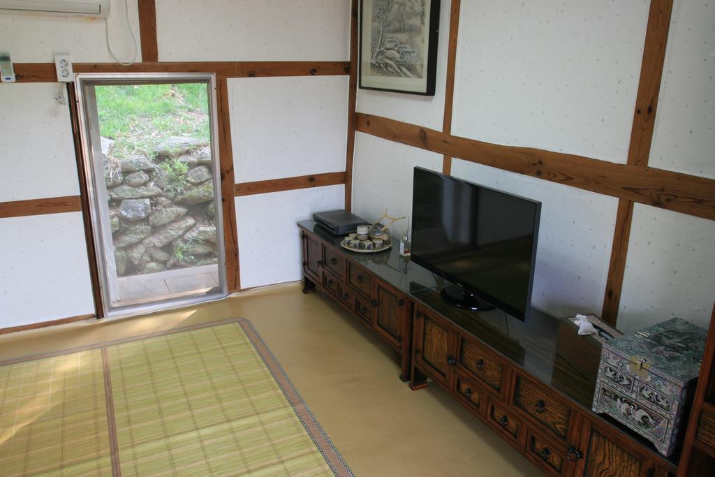 Jinrae Lee'S Traditional House Boseong Eksteriør bilde