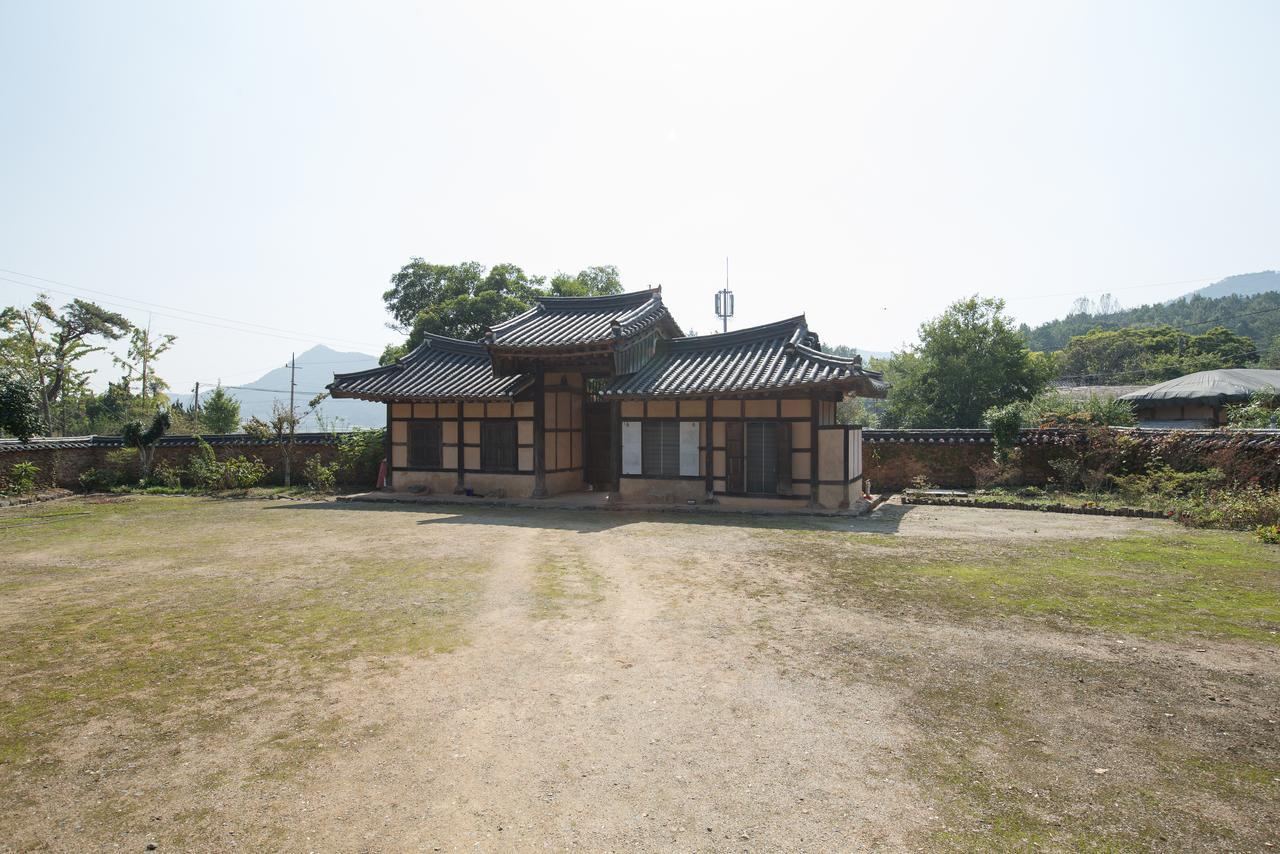 Jinrae Lee'S Traditional House Boseong Eksteriør bilde