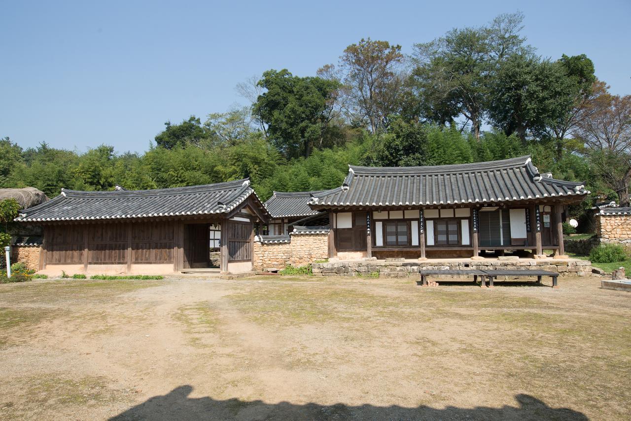 Jinrae Lee'S Traditional House Boseong Eksteriør bilde