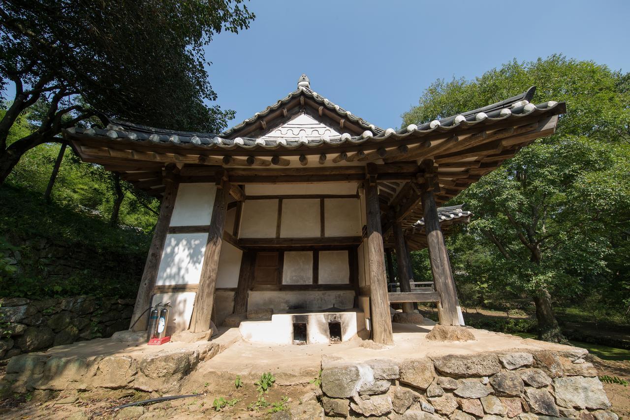 Jinrae Lee'S Traditional House Boseong Eksteriør bilde